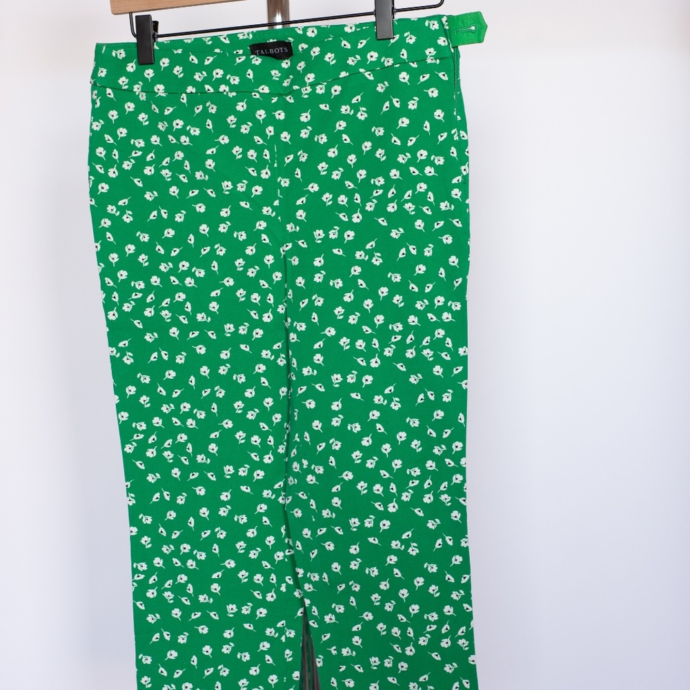 Green Print Crop Pant